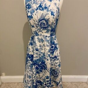Adrienne Pappel blue floral dress size 6